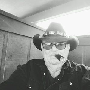 Meet your Posher, Steven